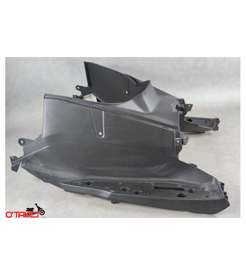 Marche pieds X-MAX/EVOLIS origine YAMAHA/MBK 125/250/300/400 Accueil sur le site du spécialiste des deux roues O-TAKET.COM