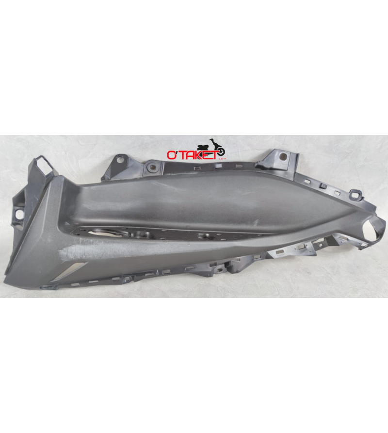 Demi marche pied gauche X-MAX origine YAMAHA 125/250/300/400 Accueil sur le site du spécialiste des deux roues O-TAKET.COM