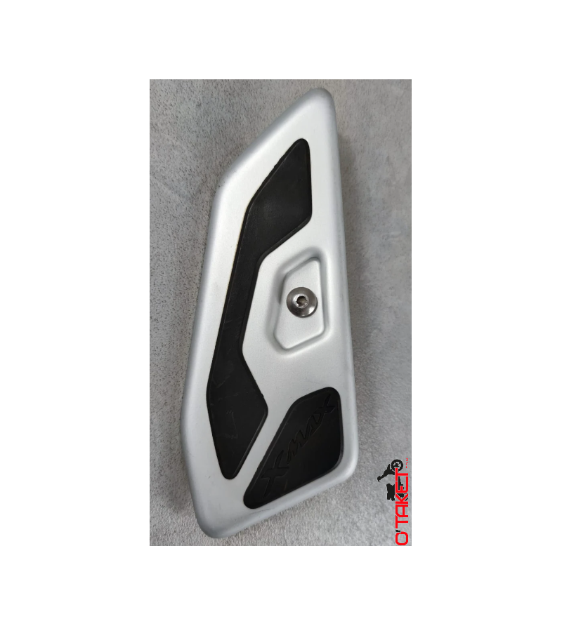 Platine/repose pied gauche X-MAX/EVOLIS origine YAMAHA/MBK 125/250/400 Accueil sur le site du spécialiste des deux roues O-TA...