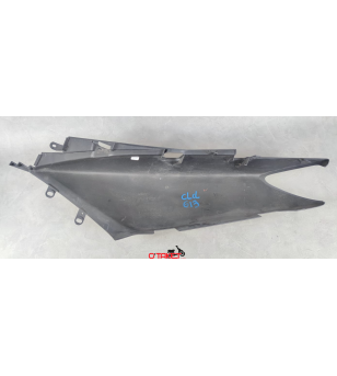 Coque latéral arrière droit T-MAX origine YAMAHA 500 Carrosseries sur le site du spécialiste des deux roues O-TAKET.COM