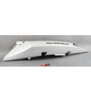 Coque latéral arrière droit T-MAX origine YAMAHA 500 Carrosseries sur le site du spécialiste des deux roues O-TAKET.COM