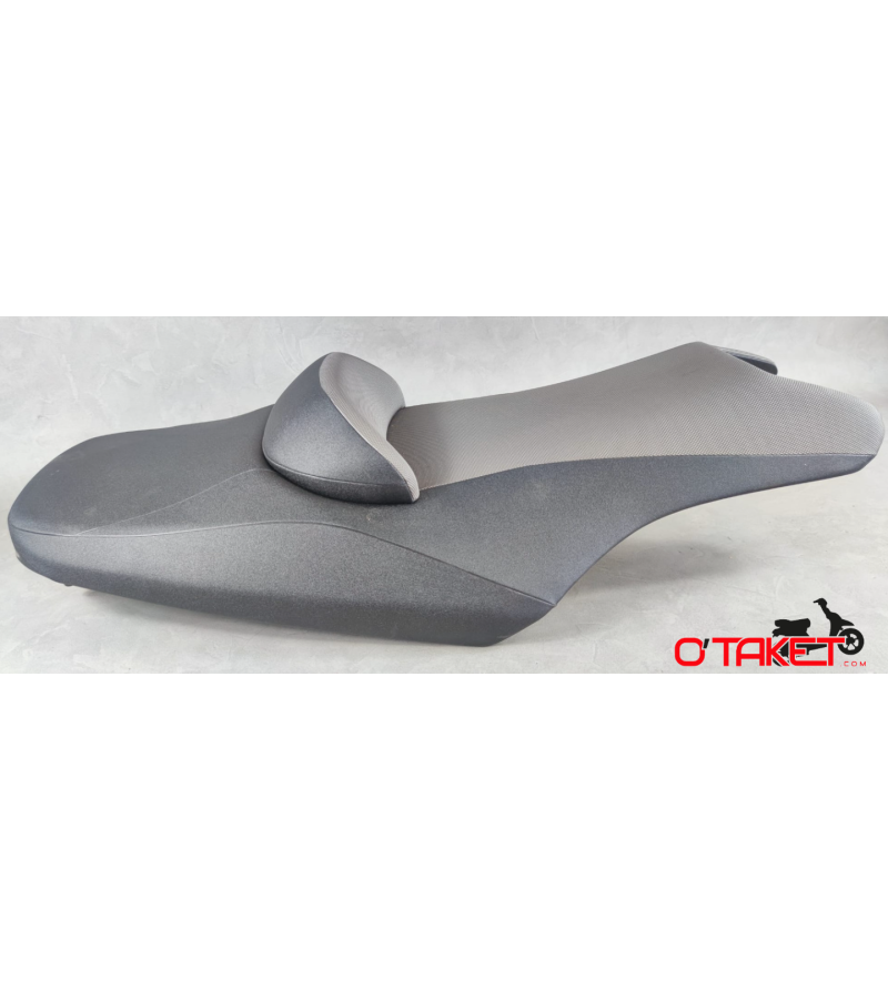 Selle T-MAX origine YAMAHA 500/530 Accueil sur le site du spécialiste des deux roues O-TAKET.COM