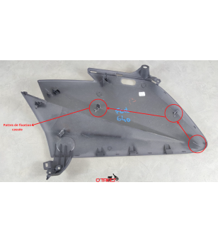 Flanc carénage droit T-MAX origine YAMAHA 530 Carrosseries sur le site du spécialiste des deux roues O-TAKET.COM