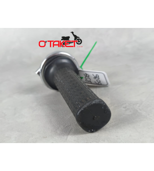 Poignée de gaz adaptable CYCLOMOTEUR/MOBYLETTE Accueil sur le site du spécialiste des deux roues O-TAKET.COM