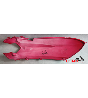Coque latéral arrière gauche Kisbee origine PEUGEOT Accueil sur le site du spécialiste des deux roues O-TAKET.COM