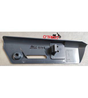 Protection/cache fourche droit ST/ST Rapido 50 origine PEUGEOT Accueil sur le site du spécialiste des deux roues O-TAKET.COM
