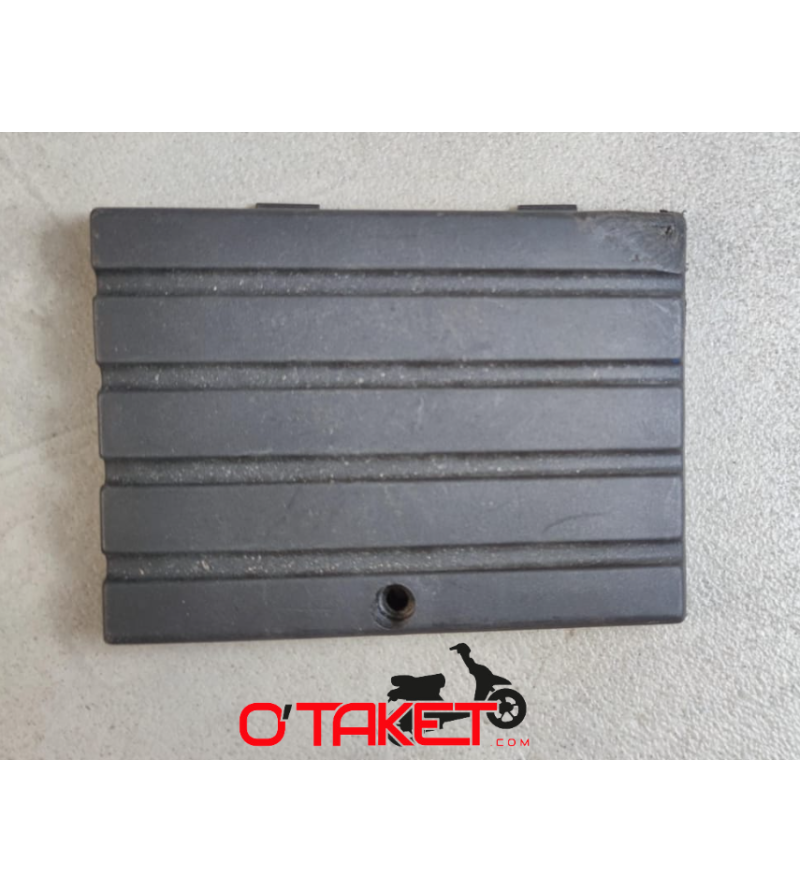 Jonction de carénage supérieur avant gauche SC/SX origine PEUGEOT Accueil sur le site du spécialiste des deux roues O-TAKET.COM Jonction de carénage supérieur avant gauche SC/SX origine PEUGEOT Accueil sur le site du spécialiste des deux roues O-TAKET.COM