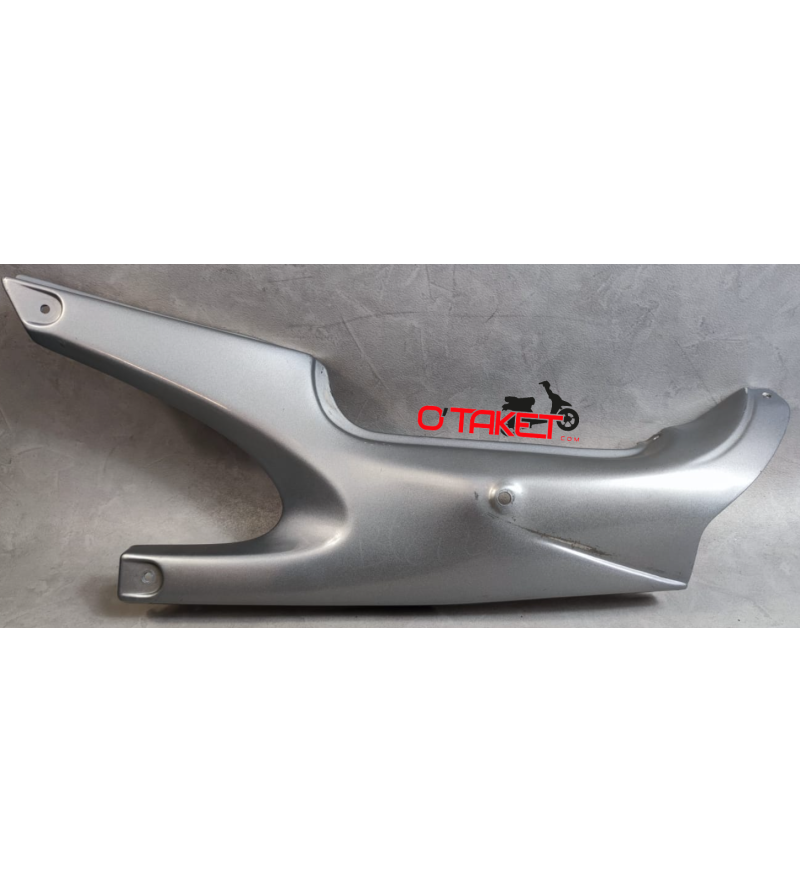 Carénage latéral gauche RS/TUONO origine APRILIA 50/125 Accueil sur le site du spécialiste des deux roues O-TAKET.COM Carénage latéral gauche RS/TUONO origine APRILIA 50/125 Accueil sur le site du spécialiste des deux roues O-TAKET.COM