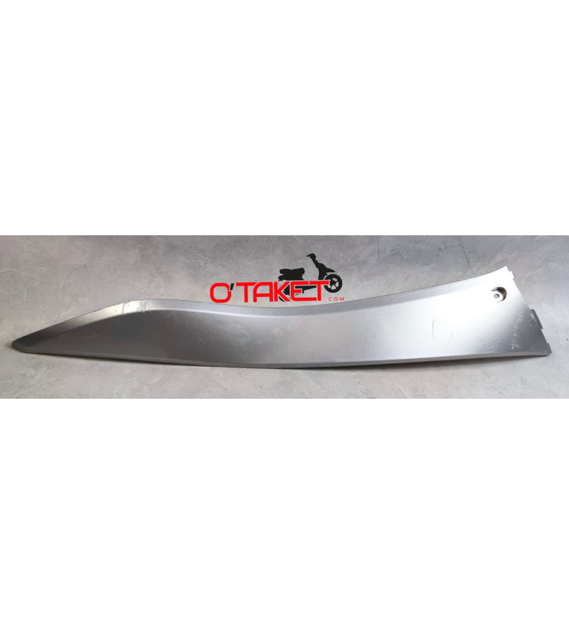 Bas de caisse CYGNUS/FLAME X origine YAMAHA/MBK 125 Accueil sur le site du spécialiste des deux roues O-TAKET.COM Bas de caisse CYGNUS/FLAME X origine YAMAHA/MBK 125 Accueil sur le site du spécialiste des deux roues O-TAKET.COM