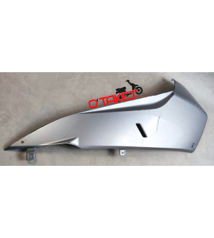 Dessous de tablier/demi sabot avant droit T-MAX origine YAMAHA 500 Accueil sur le site du spécialiste des deux roues O-TAKET.COM