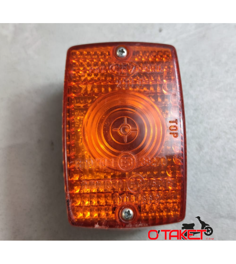 Bloc clignotant CEV 255.0 R19/10 pour Mobylette, 50 à boite, Moto PEUGEOT Accueil sur le site du spécialiste des deux roues O... Bloc clignotant CEV 255.0 R19/10 pour Mobylette, 50 à boite, Moto PEUGEOT Accueil sur le site du spécialiste des deux roues O...
