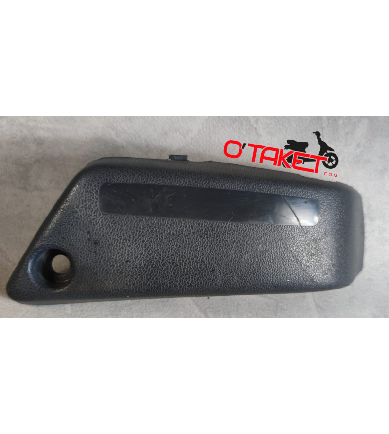 Couvercle /Plastique de garde boue avant gauche ST Pan European 1100 origine HONDA Accueil sur le site du spécialiste des deu... Couvercle /Plastique de garde boue avant gauche ST Pan European 1100 origine HONDA Accueil sur le site du spécialiste des deu...