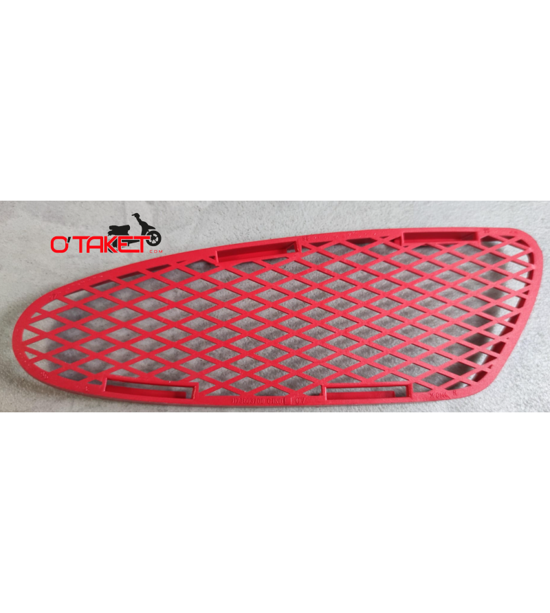 Grille carénage arrière gauche Speedfight I et II origine PEUGEOT Accueil sur le site du spécialiste des deux roues O-TAKET.COM Grille carénage arrière gauche Speedfight I et II origine PEUGEOT Accueil sur le site du spécialiste des deux roues O-TAKET.COM