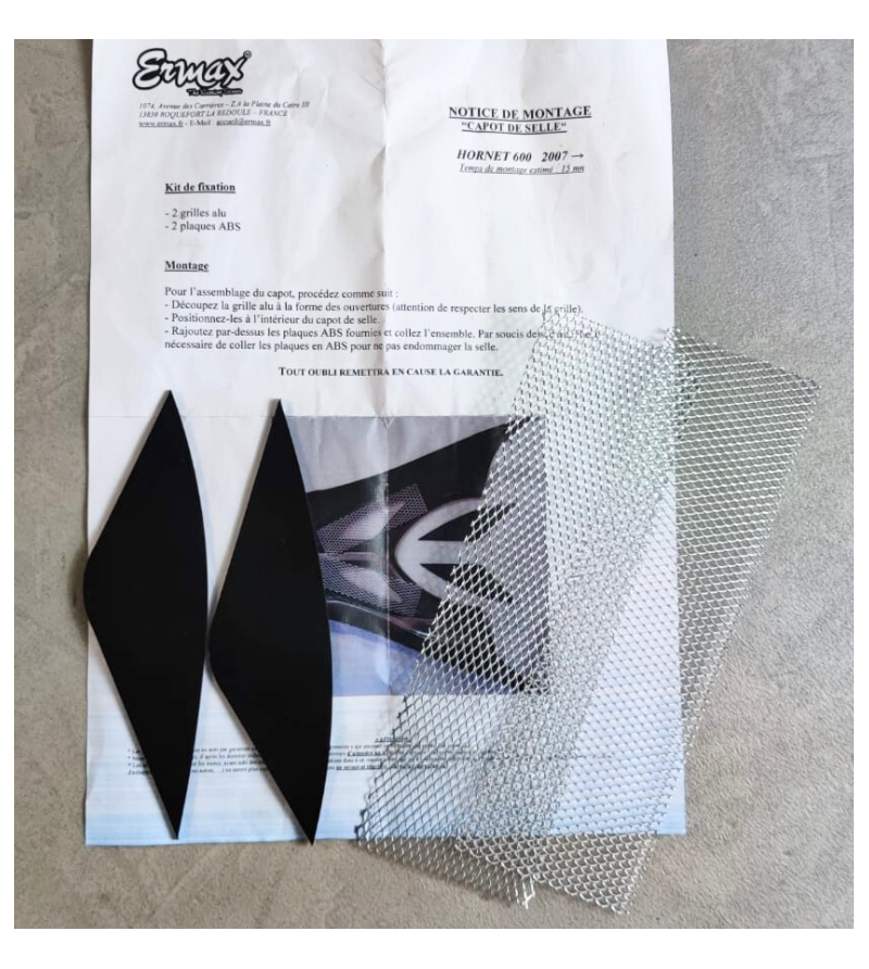 Plaque ABS pour capot de selle ERMAX CB 600 HORNET adaptable HONDA 2007→ Accueil sur le site du spécialiste des deux roues O-...
