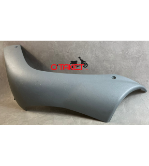 Sabot/Bas de caisse gauche Buxy/Speedake/Zenith origine PEUGEOT Accueil sur le site du spécialiste des deux roues O-TAKET.COM