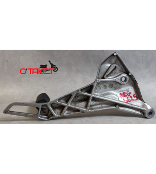 Platine/Repose pied gauche Innova origine HONDA 125 Accueil sur le site du spécialiste des deux roues O-TAKET.COM