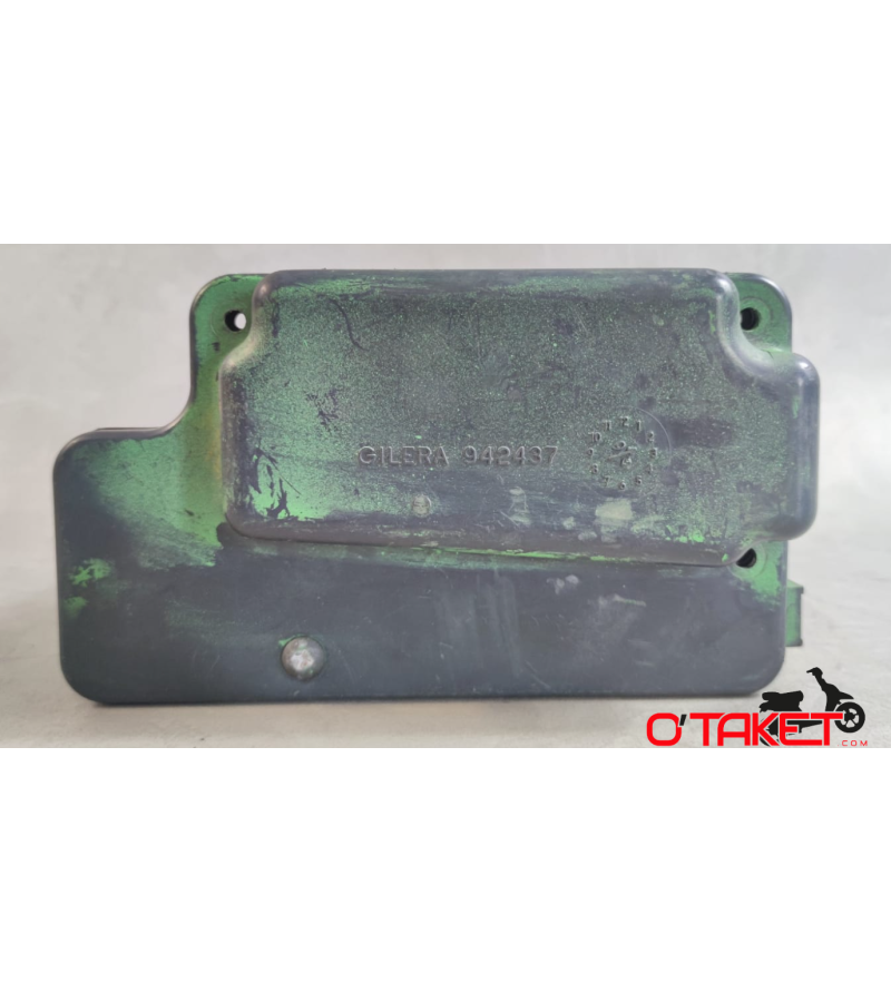 Boîte à air RK/HAK/GSM/ZULU origine GILERA 50 Accueil sur le site du spécialiste des deux roues O-TAKET.COM Boîte à air RK/HAK/GSM/ZULU origine GILERA 50 Accueil sur le site du spécialiste des deux roues O-TAKET.COM