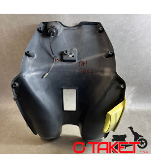 Tablier/Protège jambes SR origine APRILIA Accueil sur le site du spécialiste des deux roues O-TAKET.COM