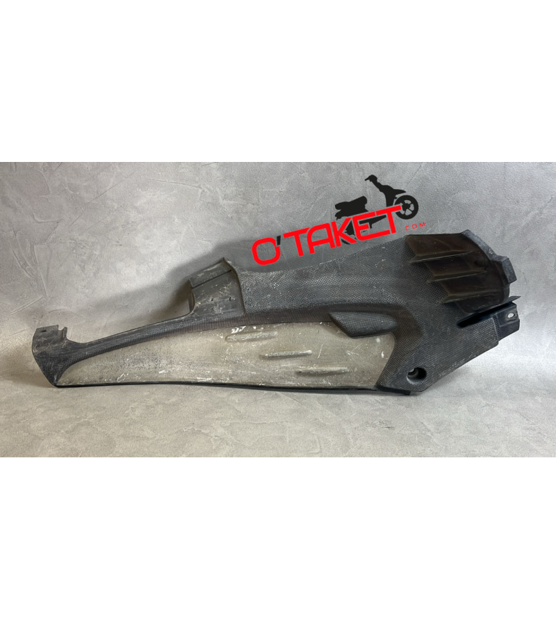 Panneau latéral gauche SR origine APRILIA Accueil sur le site du spécialiste des deux roues O-TAKET.COM Panneau latéral gauche SR origine APRILIA Accueil sur le site du spécialiste des deux roues O-TAKET.COM