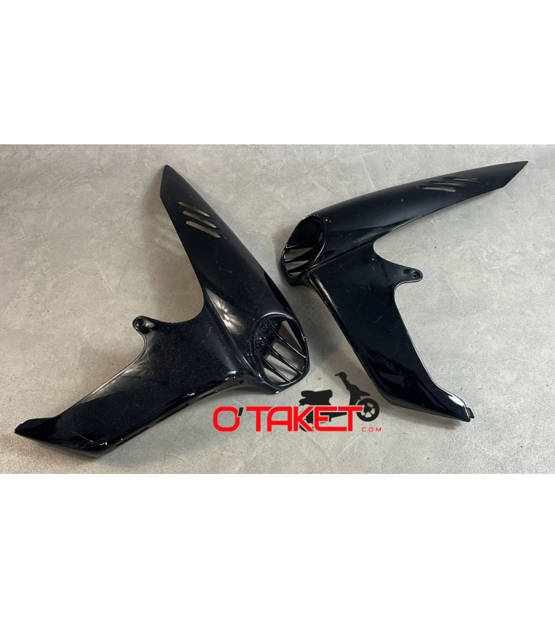 Paire Prise d'air de face avant ARK origine BETA Accueil sur le site du spécialiste des deux roues O-TAKET.COM Paire Prise d'air de face avant ARK origine BETA Accueil sur le site du spécialiste des deux roues O-TAKET.COM