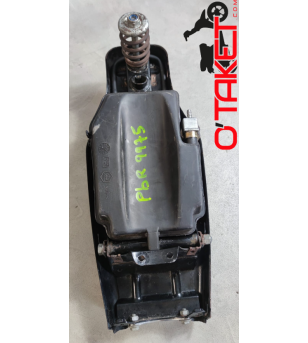 Porte bagage avec réservoir d'huile CIAO origine PIAGGIO Accueil sur le site du spécialiste des deux roues O-TAKET.COM