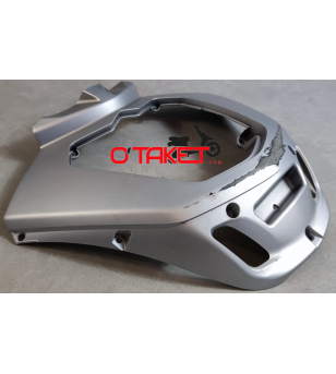 Entourage de grille de radiateur MP3 origine PIAGGIO 300/350/400/500 Accueil sur le site du spécialiste des deux roues O-TAKE...