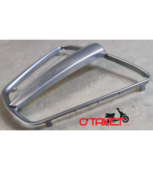 Encadrement de radiateur MP3 origine PIAGGIO 125/250/300/400