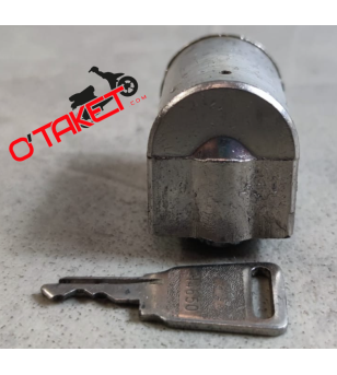 Bloc direction Dax origine HONDA (3M H4650) Accueil sur le site du spécialiste des deux roues O-TAKET.COM