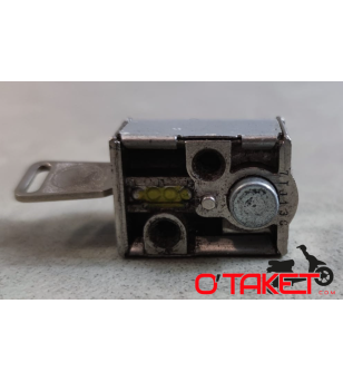 Bloc direction Dax origine HONDA (7TJ13C) Accueil sur le site du spécialiste des deux roues O-TAKET.COM