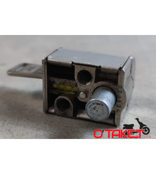 Bloc direction Dax origine HONDA (7TJ13C) Accueil sur le site du spécialiste des deux roues O-TAKET.COM