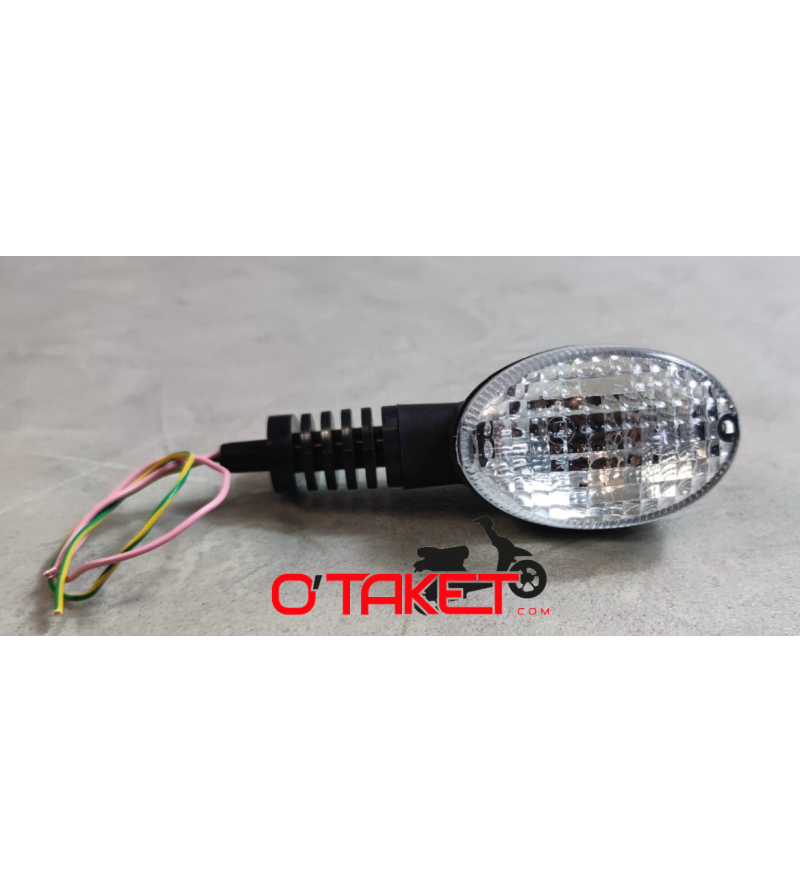 Clignotant avant gauche ou arrière droit Senda/RCR/SMT origine DERBI/GILERA Accueil sur le site du spécialiste des deux roues... Clignotant avant gauche ou arrière droit Senda/RCR/SMT origine DERBI/GILERA Accueil sur le site du spécialiste des deux roues...