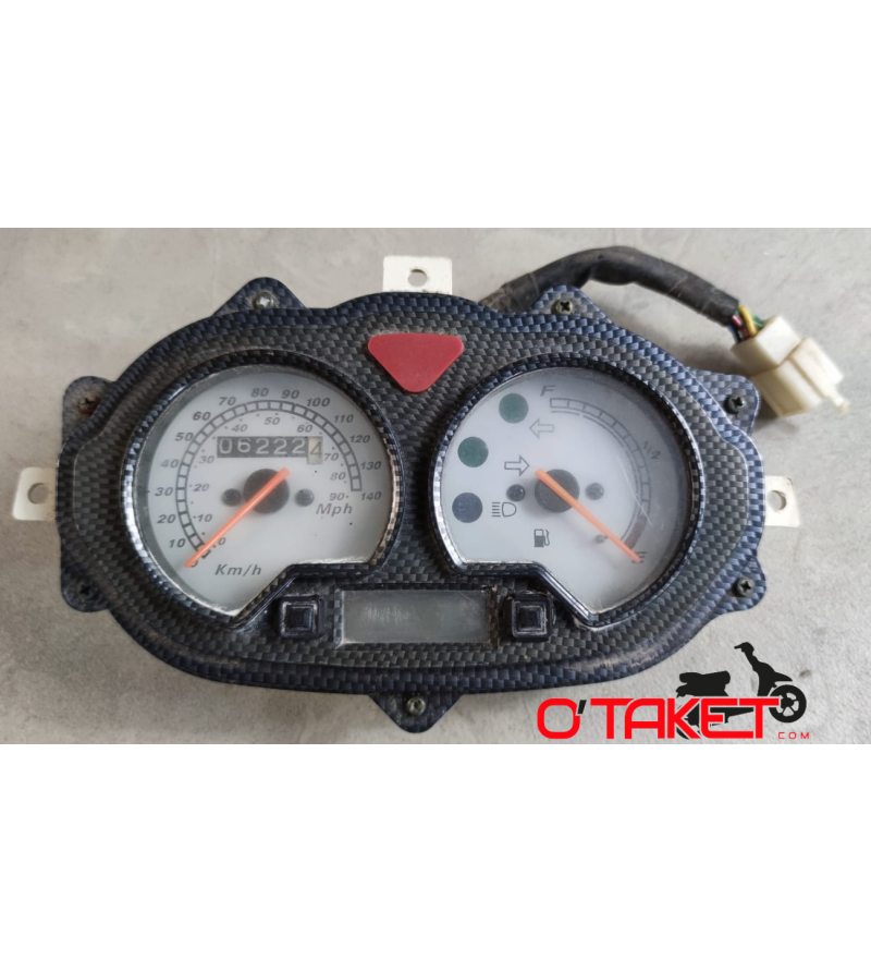 Compteur Leone/Matrix type origine KEEWAY 125 Accueil sur le site du spécialiste des deux roues O-TAKET.COM Compteur Leone/Matrix type origine KEEWAY 125 Accueil sur le site du spécialiste des deux roues O-TAKET.COM