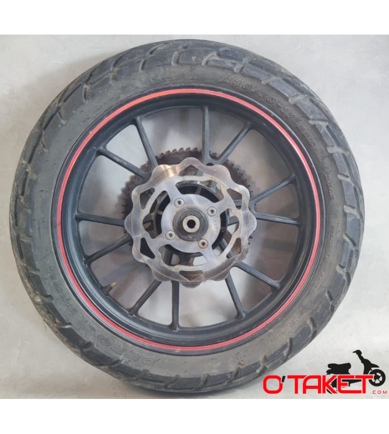 Roue/Jante arrière Ultimate SM origine MASAI 17x8.0 Accueil sur le site du spécialiste des deux roues O-TAKET.COM Roue/Jante arrière Ultimate SM origine MASAI 17x8.0 Accueil sur le site du spécialiste des deux roues O-TAKET.COM